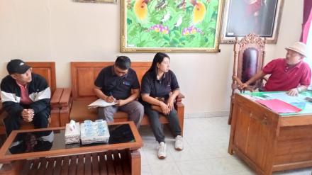 Dinas Perdagangan Kunjungan Kantor Perbekel Desa Menyali